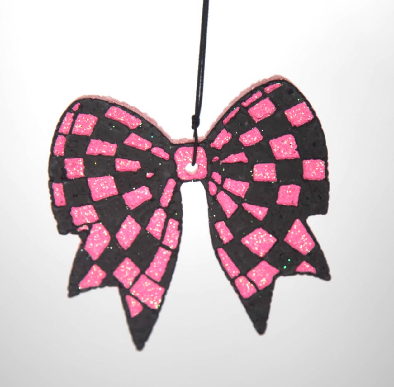 Checkered Bow